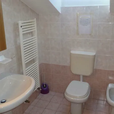 Apartamento Casa Anna Dongo